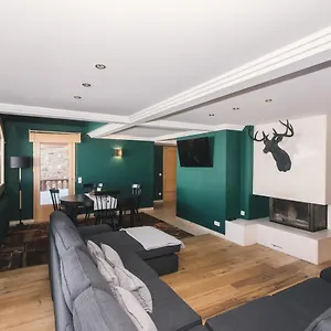  Chalet Unique Chalet Right On The Slopes With View&pk